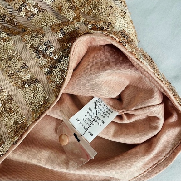 ⚡️LAST CHANCE⚡️ Fashion Nova Flashy Ways Romper - Picture 7 of 8